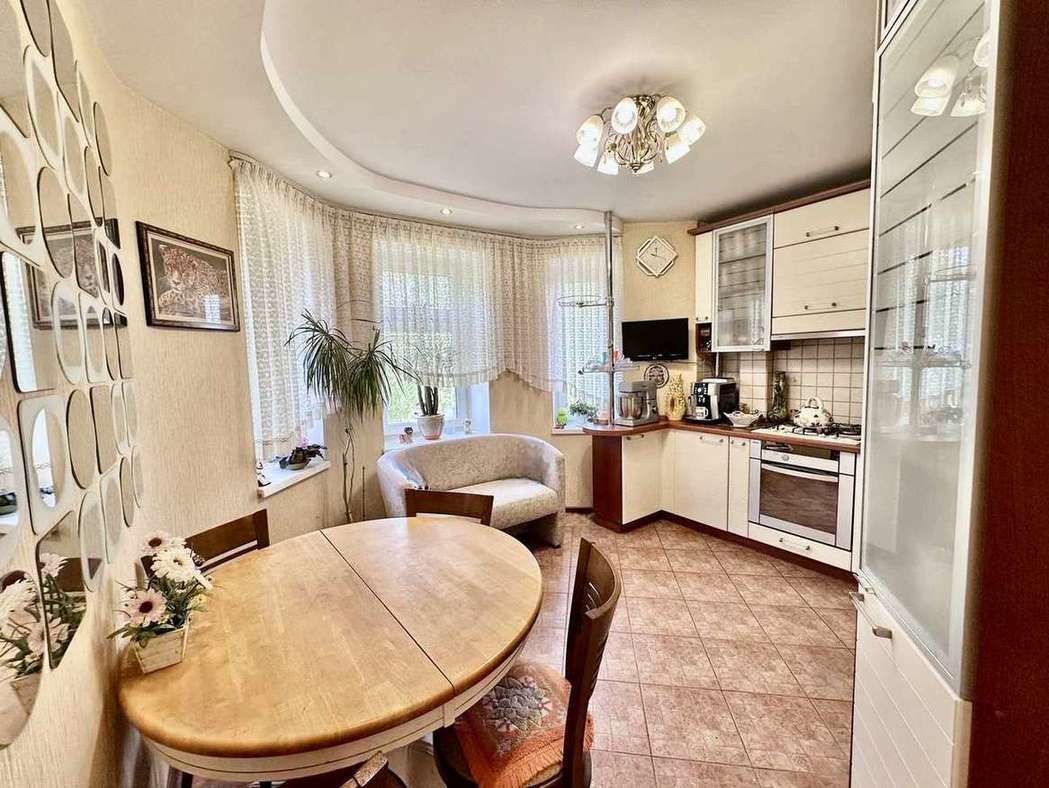 3-комнатная квартира, 93,6 м² — Зеленая улица, 6