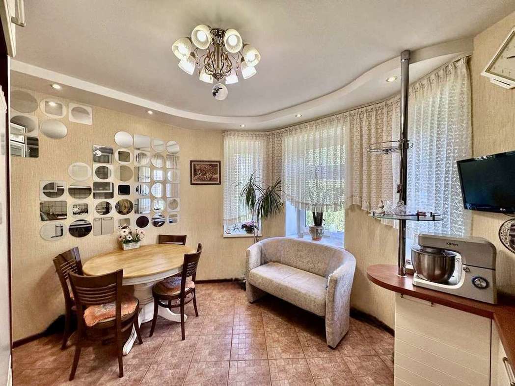 3-комнатная квартира, 93,6 м² — Зеленая улица, 6