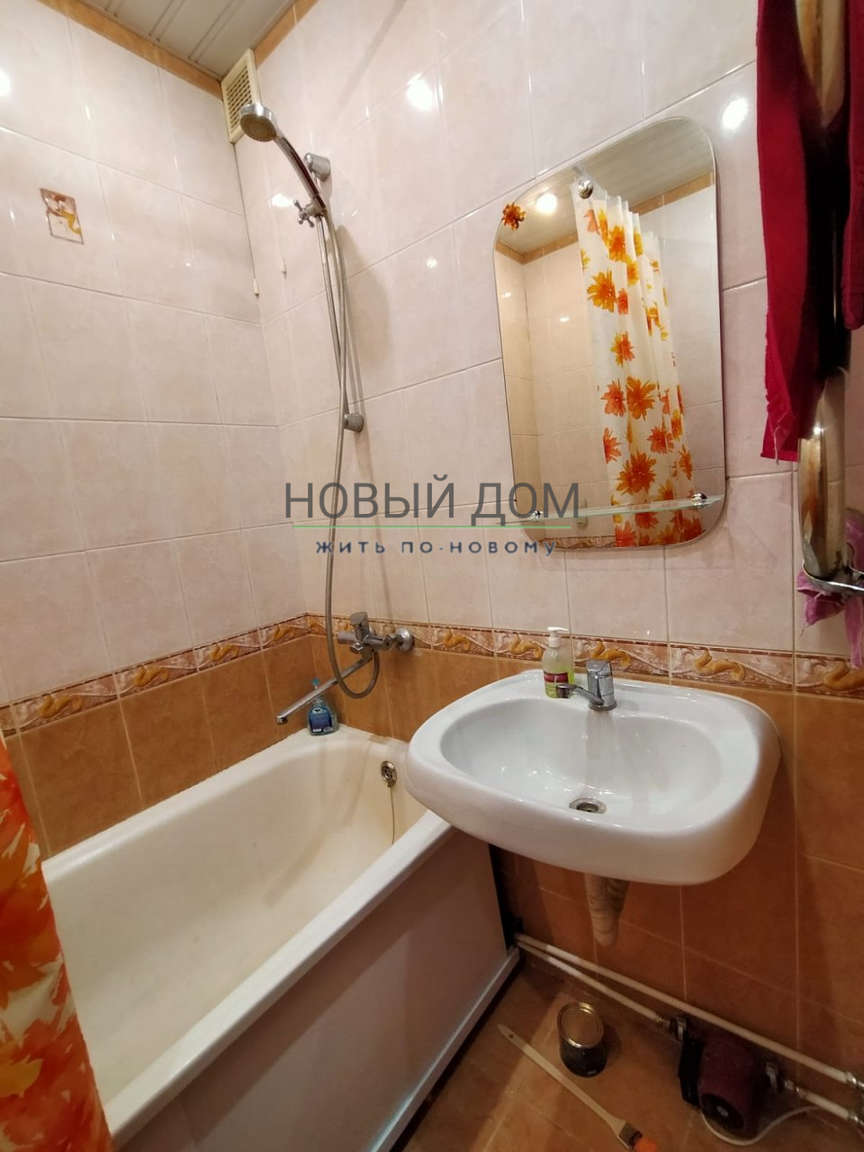 3-комнатная квартира, 63,6 м² — 1 (ГСК N20 по Латышских Гвардейцев ул. т ряд, 6