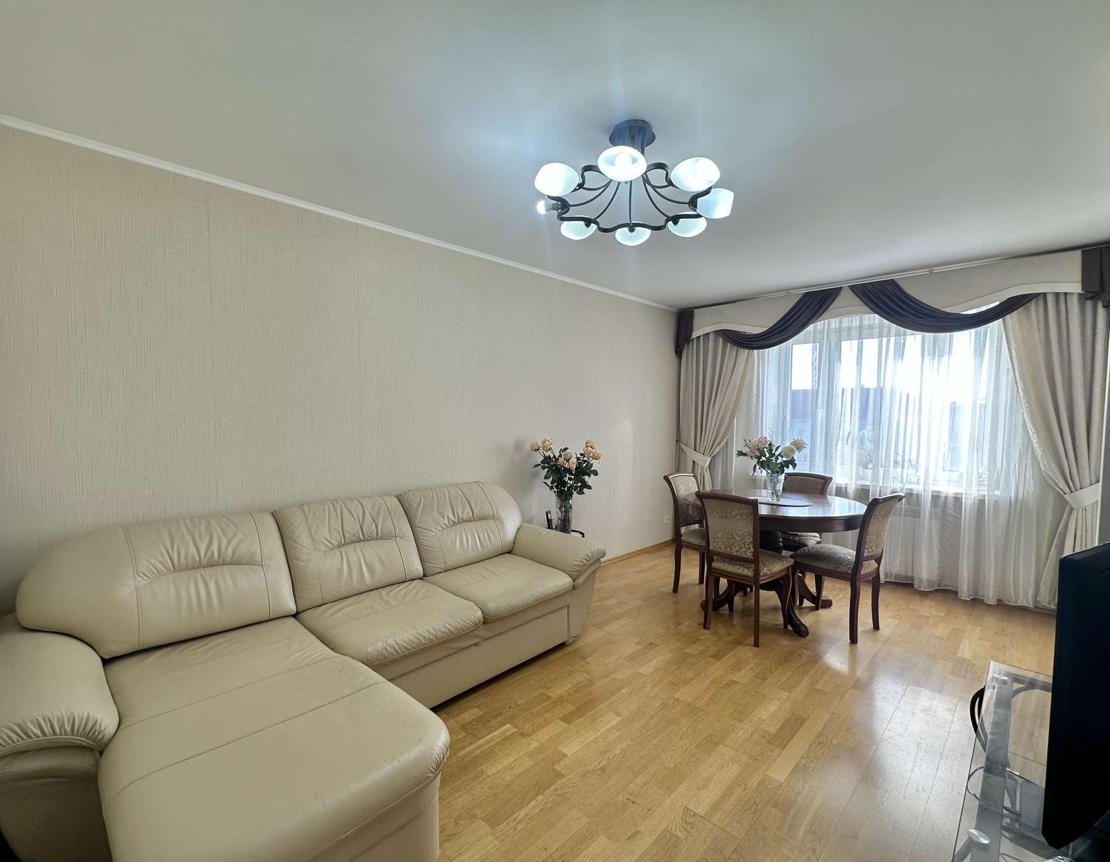 3-комнатная квартира, 90,1 м² — Большая Московская улица, 59к2