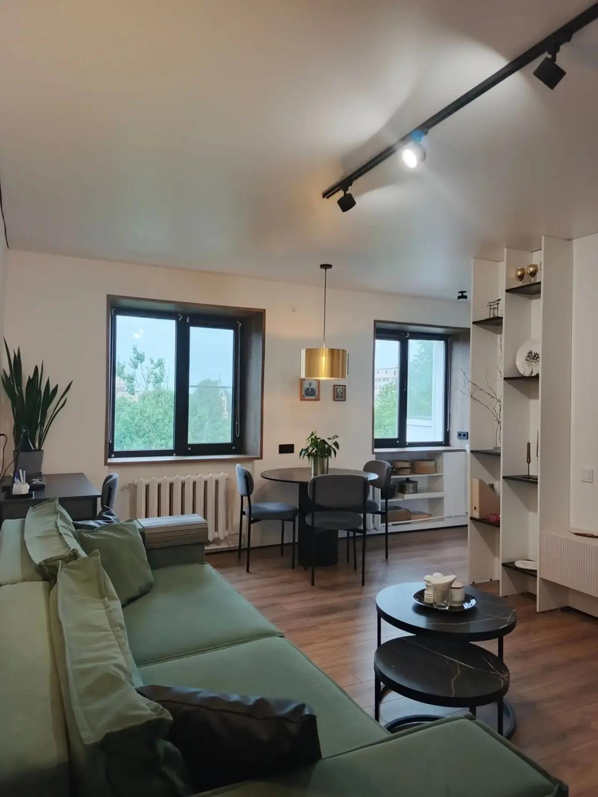 2-комнатная квартира, 44 м² — Павла Левитта улица, 15