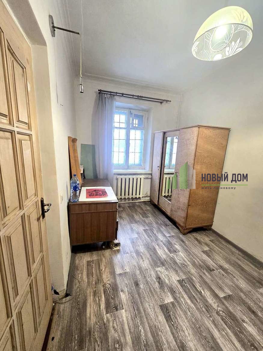 2-комнатная квартира, 43 м² — Белова улица, 10