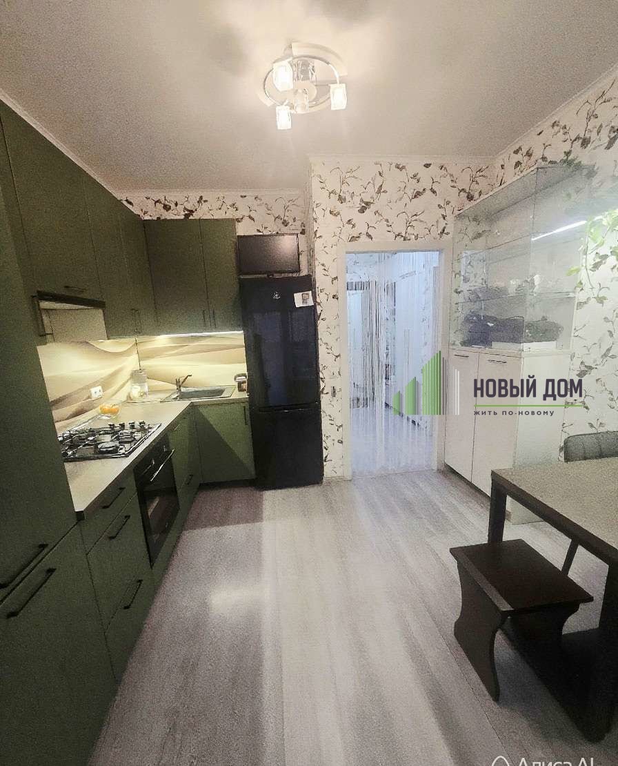 1-комнатная квартира, 39,2 м² — Бианки улица, 16