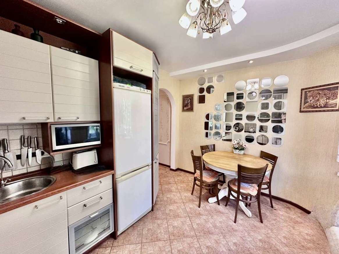 3-комнатная квартира, 93,6 м² — Зеленая улица, 6