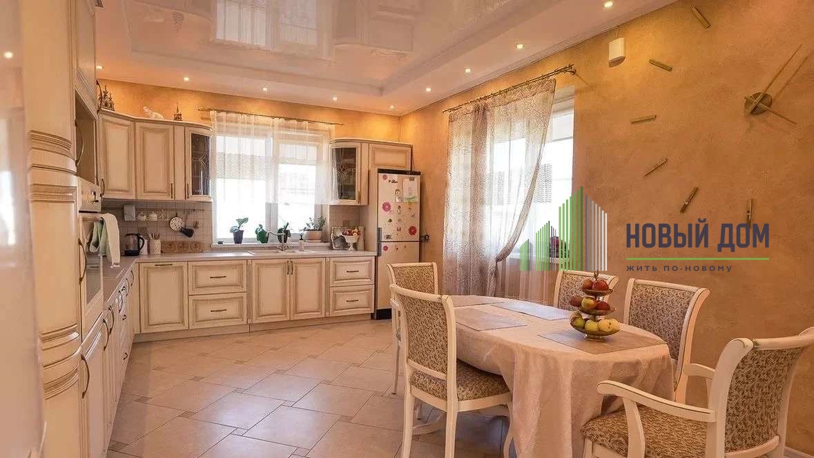 Коммерческая, 280 м² — , 48