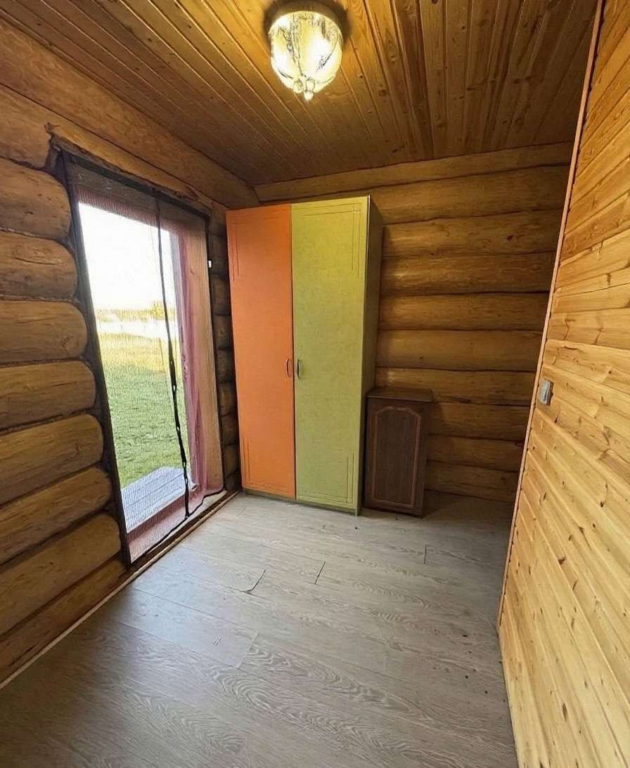 Дом, 76,5 м² — Строителей, 12