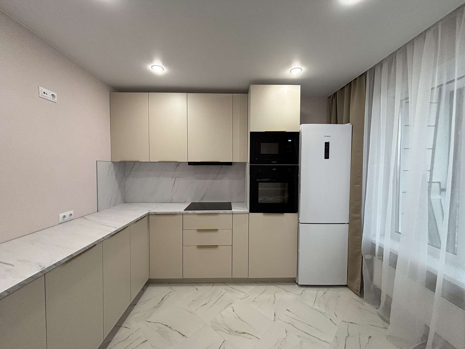 2-комнатная квартира, 60 м² — Королева улица, 22к2