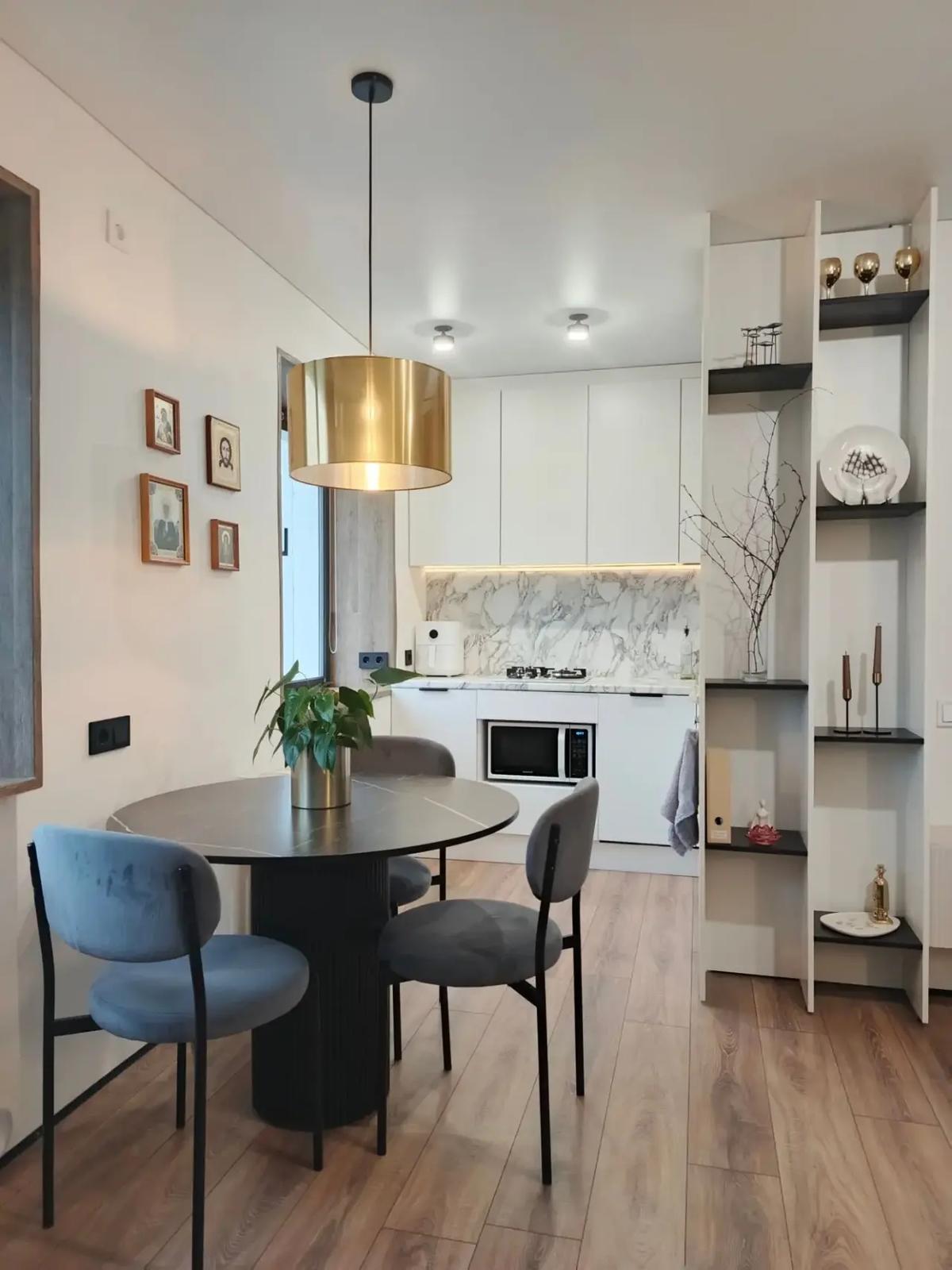 2-комнатная квартира, 44 м² — Павла Левитта улица, 15