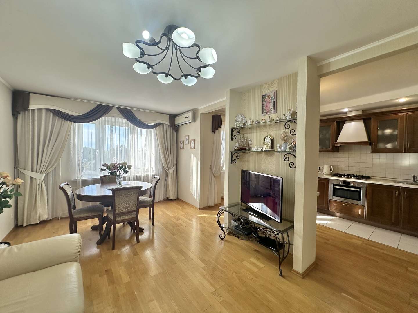 3-комнатная квартира, 90,1 м² — Большая Московская улица, 59к2